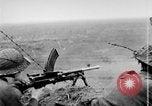 Immagine di La fanteria britannica impegnare le forze tedesche nei Paesi Bassi nella seconda guerra mondiale Hertogenbosch Paesi Bassi, 1944, secondo 13 filmato di repertorio 65675056356