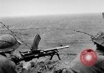 Immagine di La fanteria britannica impegnare le forze tedesche nei Paesi Bassi nella seconda guerra mondiale Hertogenbosch Paesi Bassi, 1944, secondo 14 filmato di repertorio 65675056356