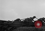 Immagine di La fanteria britannica impegnare le forze tedesche nei Paesi Bassi nella seconda guerra mondiale Hertogenbosch Paesi Bassi, 1944, secondo 22 filmato di repertorio 65675056356