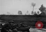 Immagine di La fanteria britannica impegnare le forze tedesche nei Paesi Bassi nella seconda guerra mondiale Hertogenbosch Paesi Bassi, 1944, secondo 34 filmato di repertorio 65675056356
