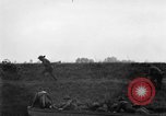 Immagine di La fanteria britannica impegnare le forze tedesche nei Paesi Bassi nella seconda guerra mondiale Hertogenbosch Paesi Bassi, 1944, secondo 39 filmato di repertorio 65675056356