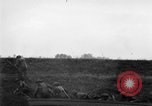 Immagine di La fanteria britannica impegnare le forze tedesche nei Paesi Bassi nella seconda guerra mondiale Hertogenbosch Paesi Bassi, 1944, secondo 44 filmato di repertorio 65675056356