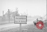 Standbild Verbündeten dringen in Holland Hertogenbosch Niederlande, 1944, aus Sekunde 30 historischem Filmmaterial Videoclip 65675056357