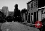 Standbild Verbündeten dringen in Holland Hertogenbosch Niederlande, 1944, aus Sekunde 35 historischem Filmmaterial Videoclip 65675056357