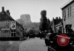 Standbild Verbündeten dringen in Holland Hertogenbosch Niederlande, 1944, aus Sekunde 39 historischem Filmmaterial Videoclip 65675056357