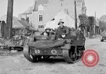 Standbild Verbündeten dringen in Holland Hertogenbosch Niederlande, 1944, aus Sekunde 46 historischem Filmmaterial Videoclip 65675056357