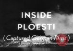 Standbild Die Bomber der neunten Luftwaffe treffen ständig auf rumänische Ölfelder Ploesti Ploesti Rumänien, 1944, aus Sekunde 32 historischem Filmmaterial Videoclip 65675056362