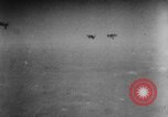 Image premier raid aérien par États-Unis Berlin Allemagne, 1944, de la seconde 39 séquences d'archives historiques vidéo 65675056364