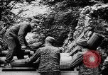 Immagine di Esercito Tedesco battaglie US Army in villaggi francesi Caen Francia, 1944, secondo 27 filmato di repertorio 65675056378