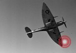Standbild Spitfire Flugzeug Vereinigtes Königreich, 1944, aus Sekunde 23 historischem Filmmaterial Videoclip 65675056381