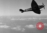 Standbild Spitfire Flugzeug Vereinigtes Königreich, 1944, aus Sekunde 38 historischem Filmmaterial Videoclip 65675056381