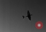 Standbild Spitfire Flugzeug Vereinigtes Königreich, 1944, aus Sekunde 41 historischem Filmmaterial Videoclip 65675056381