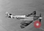 Immagine di British Spitfire piano Regno Unito, 1944, secondo 10 filmato di repertorio 65675056384