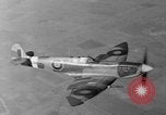 Immagine di British Spitfire piano Regno Unito, 1944, secondo 15 filmato di repertorio 65675056384