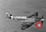 Immagine di British Spitfire piano Regno Unito, 1944, secondo 16 filmato di repertorio 65675056384