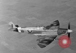 Immagine di British Spitfire piano Regno Unito, 1944, secondo 25 filmato di repertorio 65675056384