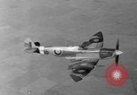 Immagine di British Spitfire piano Regno Unito, 1944, secondo 34 filmato di repertorio 65675056384