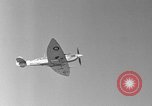 Immagine di British Spitfire piano Regno Unito, 1944, secondo 53 filmato di repertorio 65675056384