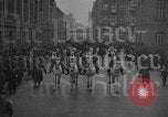 Standbild Berliner Polizei Berlin Deutschland, 1919, aus Sekunde 6 historischem Filmmaterial Videoclip 65675056393