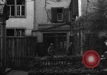 Image de la maison de Beethoven Bonn Allemagne, 1945, de la seconde 21 séquences d'archives historiques vidéo 65675056398