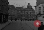 Image La Police militaire Cologne Allemagne, 1945, de la seconde 7 séquences d'archives historiques vidéo 65675056399