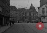 Image La Police militaire Cologne Allemagne, 1945, de la seconde 12 séquences d'archives historiques vidéo 65675056399