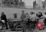 Immagine di Leslie generale J McNair bridge Colonia Germania, 1945, secondo 14 filmato di repertorio 65675056405