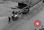 Immagine di Leslie generale J McNair bridge Colonia Germania, 1945, secondo 56 filmato di repertorio 65675056405