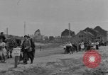 Immagine di Civili ponte trasversale Colonia Germania, 1945, secondo 20 filmato di repertorio 65675056416