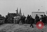 Immagine di Leslie generale J McNair bridge Colonia Germania, 1945, secondo 23 filmato di repertorio 65675056420