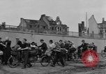 Immagine di Leslie generale J McNair bridge Colonia Germania, 1945, secondo 32 filmato di repertorio 65675056420