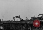 Immagine di Leslie generale J McNair bridge Colonia Germania, 1945, secondo 35 filmato di repertorio 65675056420