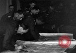 Standbild deutsche Kapitulation Haar Deutschland, 1945, aus Sekunde 11 historischem Filmmaterial Videoclip 65675056429