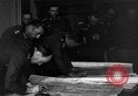 Standbild deutsche Kapitulation Haar Deutschland, 1945, aus Sekunde 12 historischem Filmmaterial Videoclip 65675056429