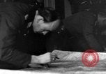 Standbild deutsche Kapitulation Haar Deutschland, 1945, aus Sekunde 18 historischem Filmmaterial Videoclip 65675056429