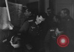 Standbild deutsche Kapitulation Haar Deutschland, 1945, aus Sekunde 27 historischem Filmmaterial Videoclip 65675056429