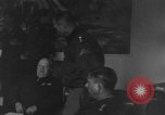 Standbild deutsche Kapitulation Haar Deutschland, 1945, aus Sekunde 33 historischem Filmmaterial Videoclip 65675056429