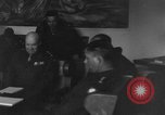 Standbild deutsche Kapitulation Haar Deutschland, 1945, aus Sekunde 36 historischem Filmmaterial Videoclip 65675056429