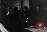Standbild deutsche Kapitulation Haar Deutschland, 1945, aus Sekunde 24 historischem Filmmaterial Videoclip 65675056430