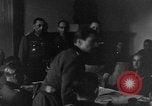 Standbild deutsche Kapitulation Haar Deutschland, 1945, aus Sekunde 34 historischem Filmmaterial Videoclip 65675056430