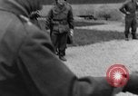 Standbild deutsche Kapitulation Haar Deutschland, 1945, aus Sekunde 8 historischem Filmmaterial Videoclip 65675056431