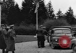 Standbild deutsche Kapitulation Haar Deutschland, 1945, aus Sekunde 25 historischem Filmmaterial Videoclip 65675056431