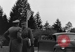 Standbild deutsche Kapitulation Haar Deutschland, 1945, aus Sekunde 32 historischem Filmmaterial Videoclip 65675056431