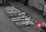 Standbild Konzentrationslager Dachau Dachau Deutschland, 1945, aus Sekunde 4 historischem Filmmaterial Videoclip 65675056432