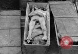 Standbild Konzentrationslager Dachau Dachau Deutschland, 1945, aus Sekunde 57 historischem Filmmaterial Videoclip 65675056432