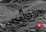 Standbild NS-Konzentrationslager Landsberg Deutschland, 1945, aus Sekunde 24 historischem Filmmaterial Videoclip 65675056434