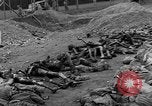 Standbild NS-Konzentrationslager Landsberg Deutschland, 1945, aus Sekunde 30 historischem Filmmaterial Videoclip 65675056434
