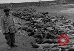 Standbild NS-Konzentrationslager Landsberg Deutschland, 1945, aus Sekunde 47 historischem Filmmaterial Videoclip 65675056434