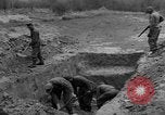 Immagine di Campo di concentramento nazista Landsberg Germania, 1945, secondo 4 filmato di repertorio 65675056435