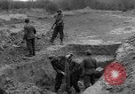 Immagine di Campo di concentramento nazista Landsberg Germania, 1945, secondo 15 filmato di repertorio 65675056435